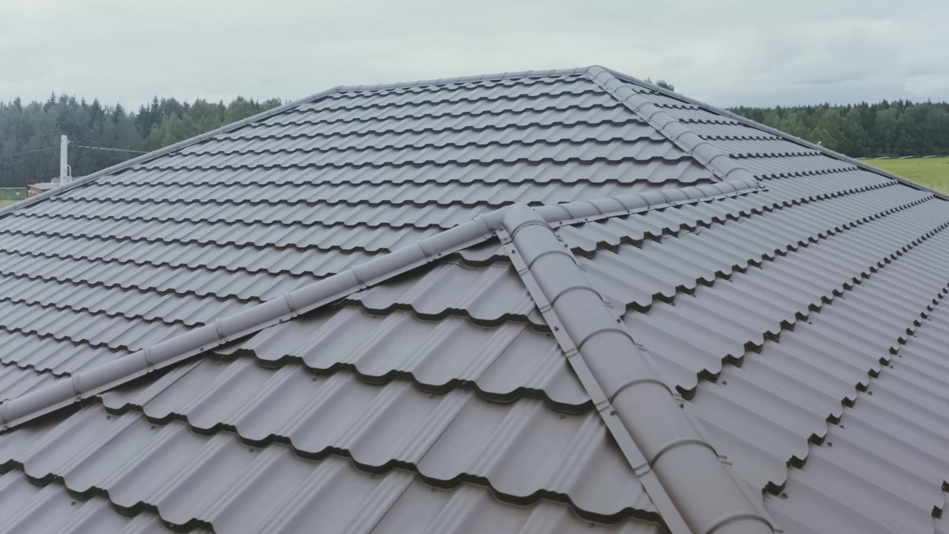 Spirit Metals - corrugated metal solutions for Florida's climate
