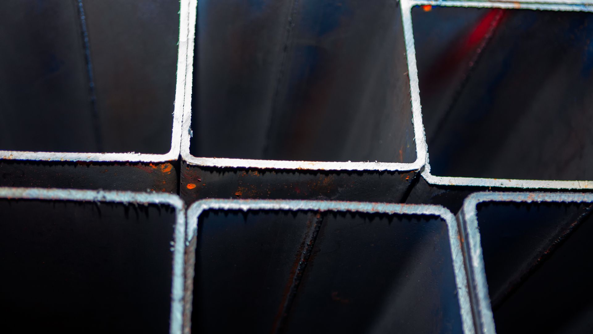 choose heavy square tubing