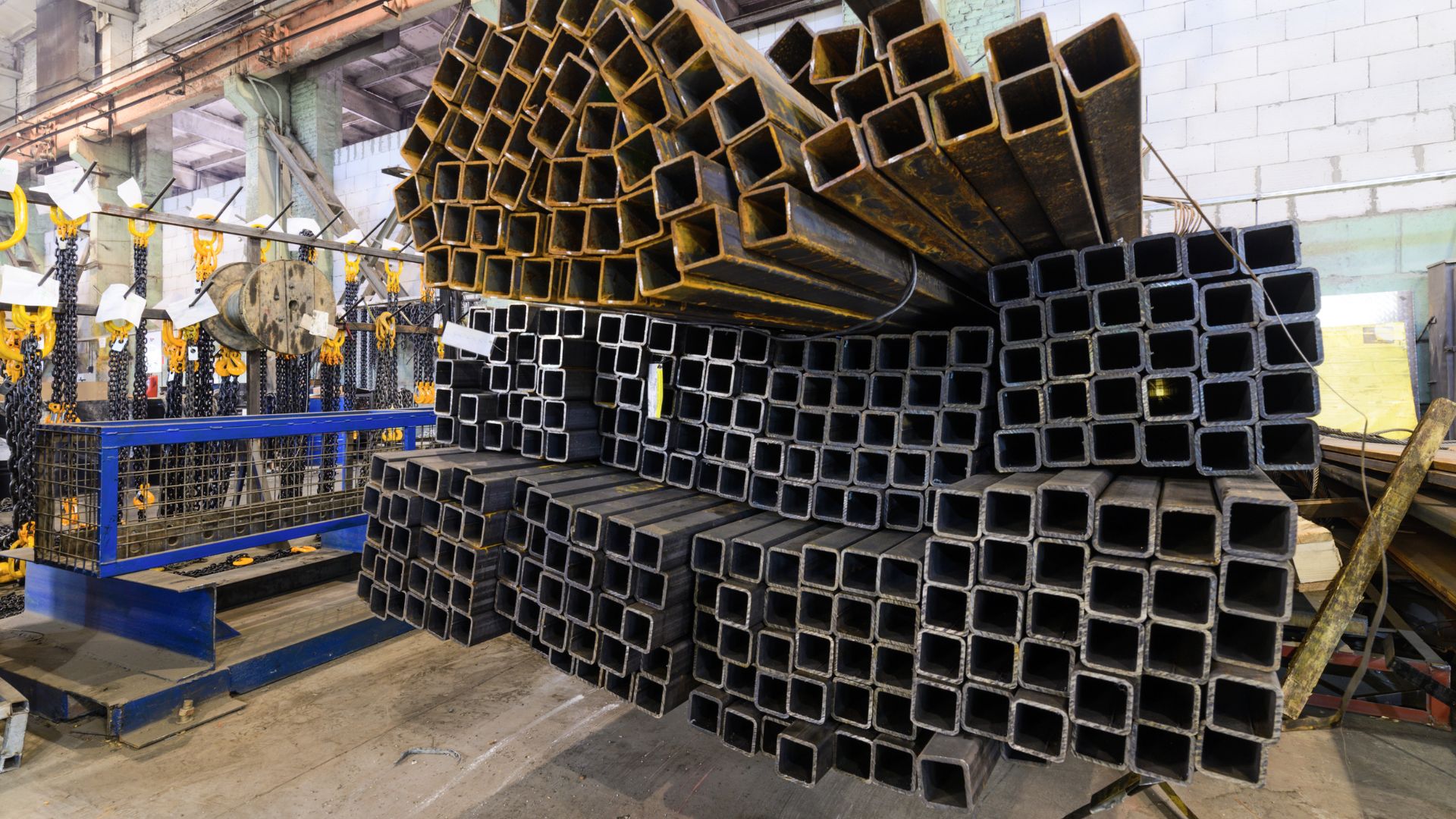 choose heavy square tubing