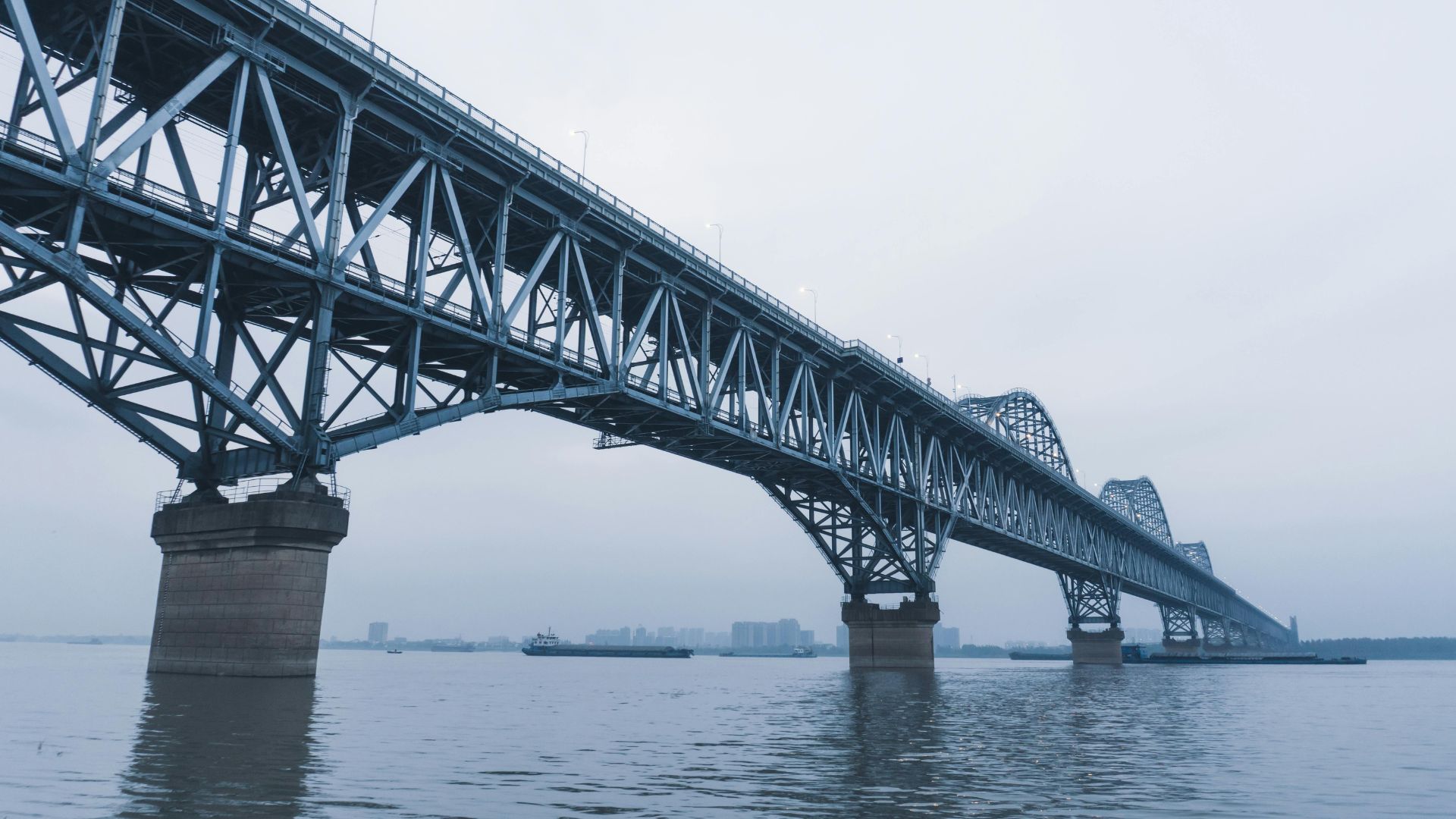 wind load requirements for structural steel